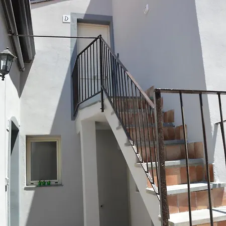 Borgo Samperi *